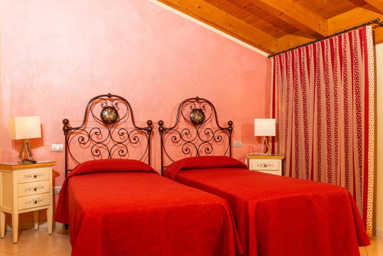 Agriturismo Dei Grippi Sona Exterior photo