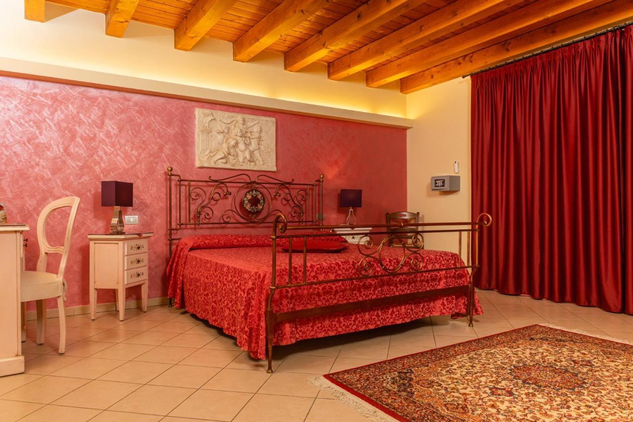 Agriturismo Dei Grippi Sona Exterior photo
